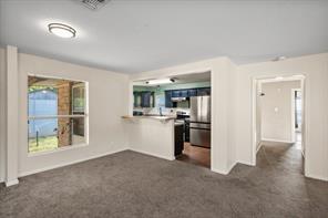 807 E Tyler Street - Photo 5