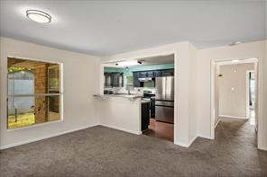 807 E Tyler Street - Photo 6