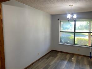 603 W 11th Street - Photo 6