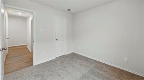181 Brooks Street - Photo 13