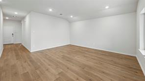 181 Brooks Street - Photo 32