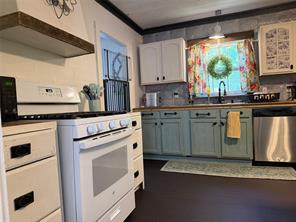 209 S Canton Street - Photo 6