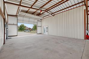 320 Brooks Drive - Photo 33