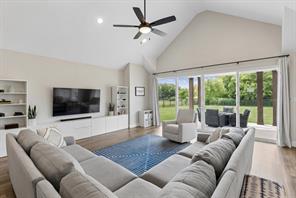 940 Declaration Drive - Photo 11