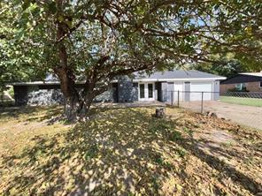 3008 Arapaho Road - Photo 27