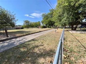 3008 Arapaho Road - Photo 30