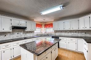 2299 Farm to Market 2574 - Photo 10