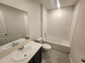 1210 Breezy Oak Drive - Photo 4