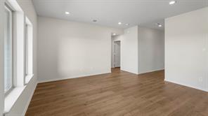 219 Yates Street - Photo 33