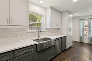 424 Allencrest Drive - Photo 12
