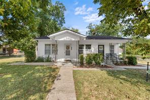 207 S Erath