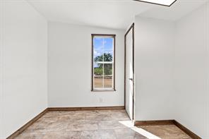 659 Fm 3050 - Photo 10