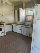 900 S 13th Street - Photo 7