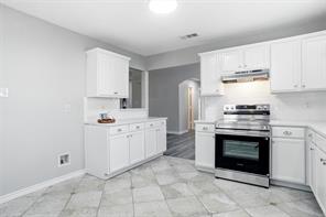 1105 Doreen Street - Photo 12