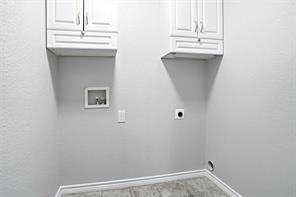 1105 Doreen Street - Photo 24