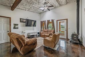 6899 TX-19 Highway - Photo 23