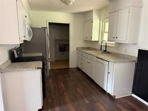 400 N Angelina - Photo 17