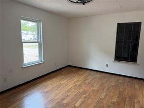 400 N Angelina - Photo 22