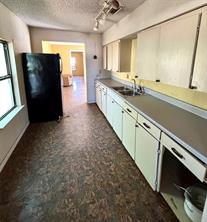 600 Travis Street - Photo 14