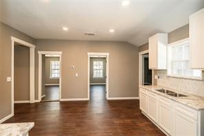 106 Northcott Street - Photo 8