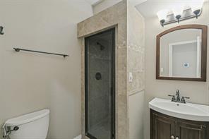 324 Ambrose Drive - Photo 18