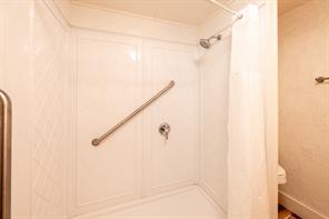 801 N Avenue A - Photo 20