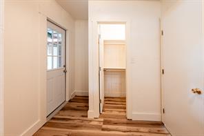 801 N Avenue A - Photo 22