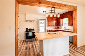 801 N Avenue A - Photo 8