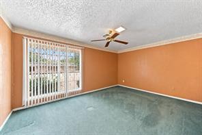 101 W Avenue G - Photo 12