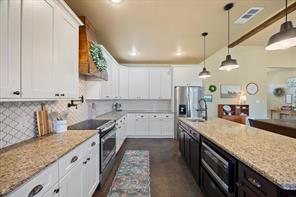 6120 Hidden Oaks Drive - Photo 11