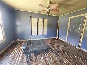402 E State Street - Photo 13