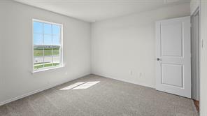 185 Brooks Street - Photo 8