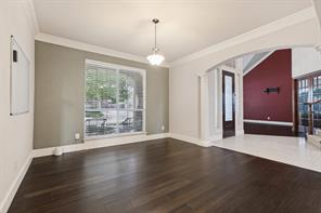 508 Wentworth Lane - Photo 4