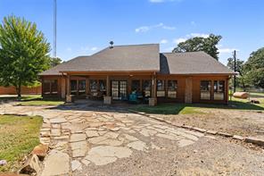 7272 County Road 3516 - Photo 4