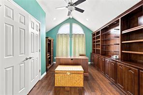 2214 White Lane - Photo 10