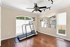 2214 White Lane - Photo 11