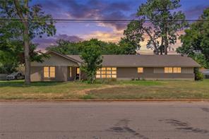 703 Texas Street - Photo 3