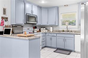 703 Texas Street - Photo 4