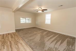 105 Benton Street - Photo 13