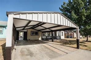 105 Benton Street - Photo 2