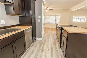 105 Benton Street - Photo 5