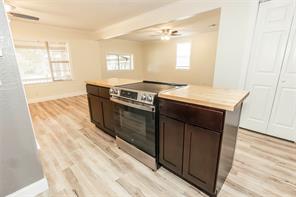 105 Benton Street - Photo 6