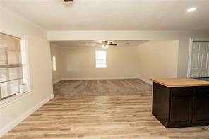 105 Benton Street - Photo 9
