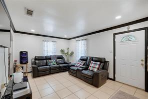 7833 Tacoma Drive - Photo 5