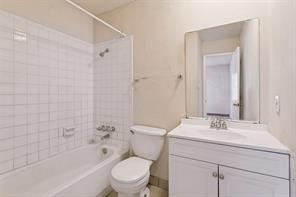 8913 Wilbur Street - Photo 15