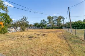 8913 Wilbur Street - Photo 22