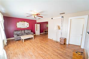 1208 W Walker Street - Photo 4