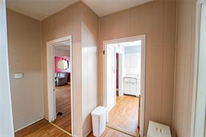 1208 W Walker Street - Photo 9