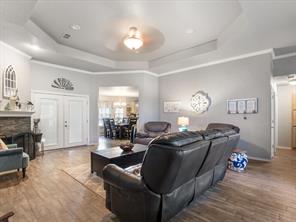 102 Oakwood Place - Photo 4
