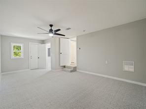 107 N Avenue P - Photo 18